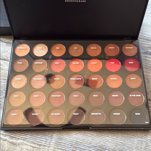 Morphe 3502 Second Nature Eyeshadow Palette - Picture 2 of 3